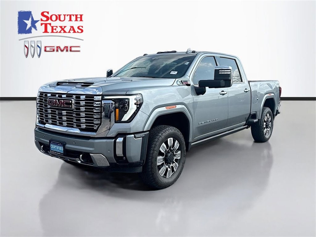 2024 GMC Sierra 2500HD Denali's photo