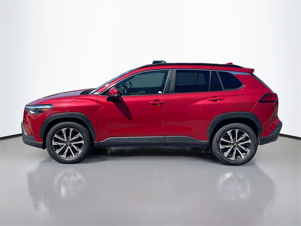 2023 Toyota Corolla Cross XLE photo 4