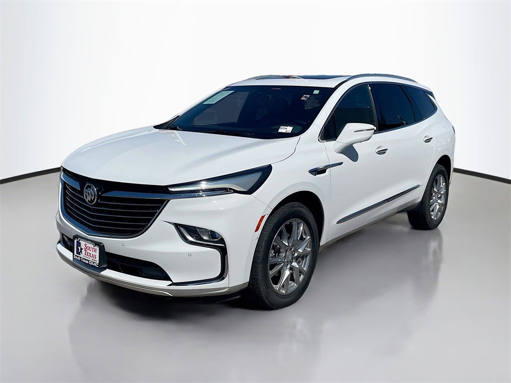 2022 Buick Enclave Premium photo 3