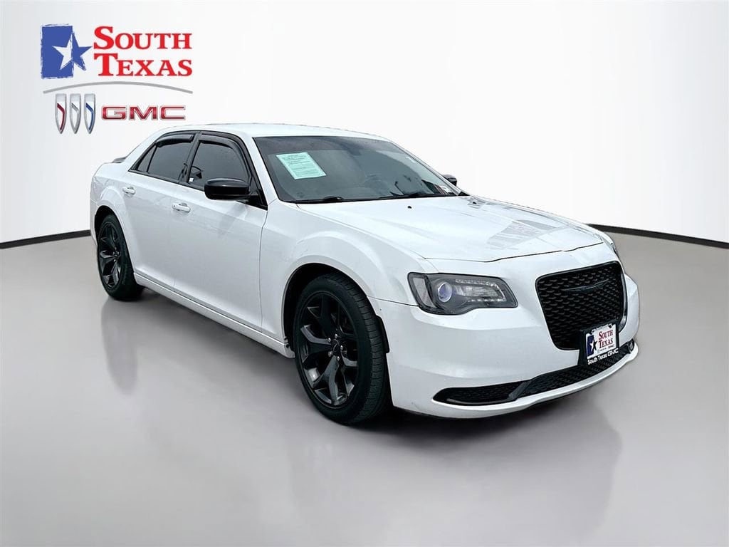 2021 Chrysler 300 Touring