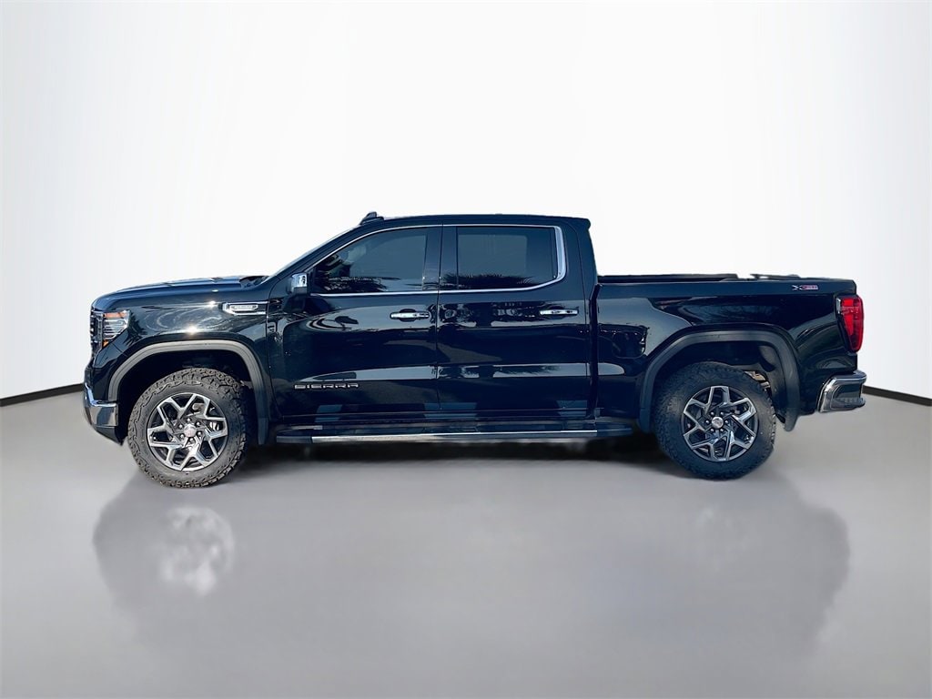 Used 2022 GMC Sierra 1500 SLT Truck Crew Cab
