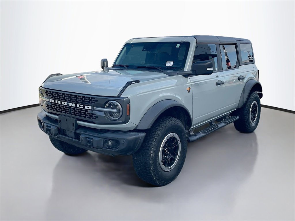 2022 Ford Bronco Badlands photo 3
