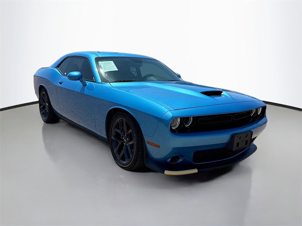 2023 Dodge Challenger GT photo 3