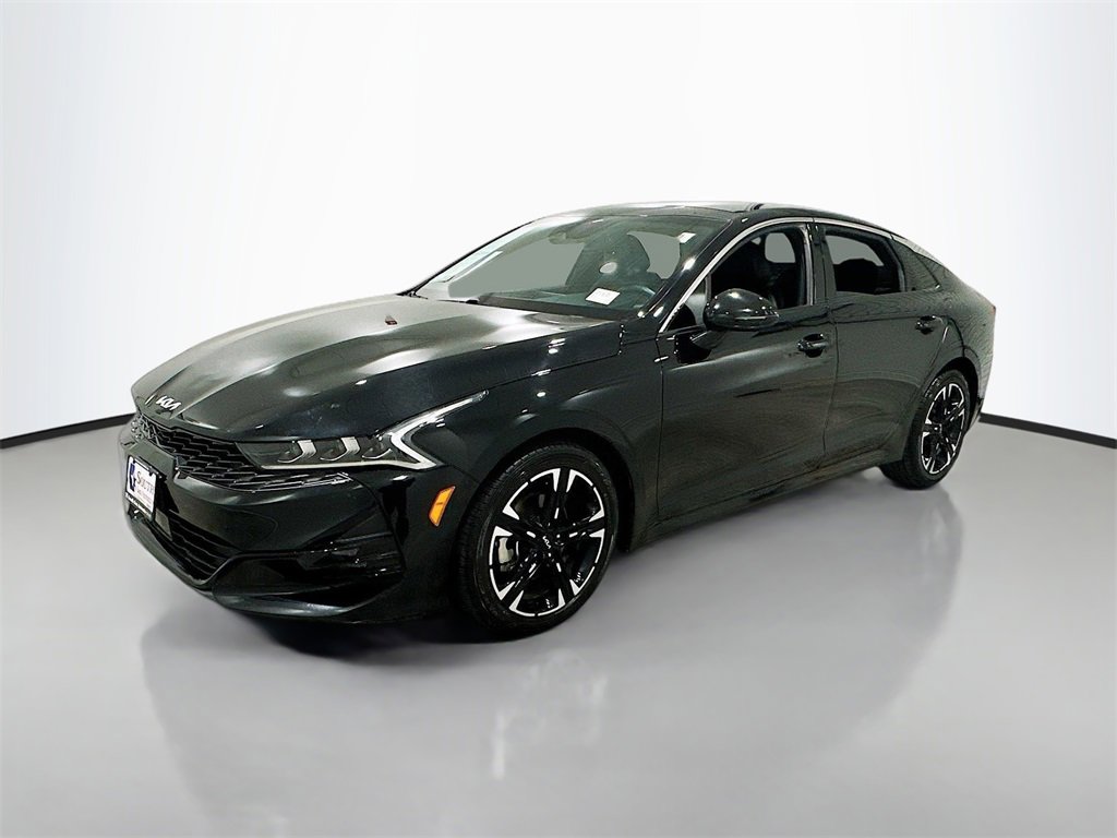 2023 Kia K5 GT-Line photo 3
