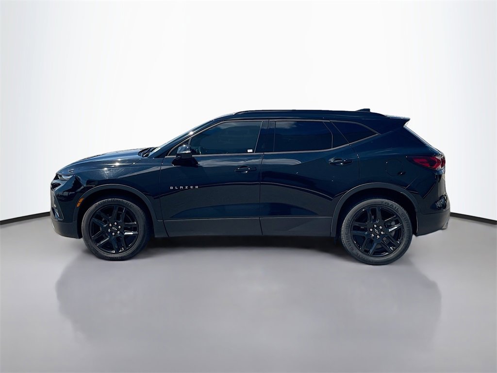 2020 Chevrolet Blazer 2LT photo 2