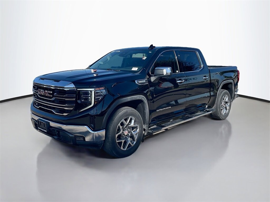 Used 2022 GMC Sierra 1500 SLT Truck Crew Cab