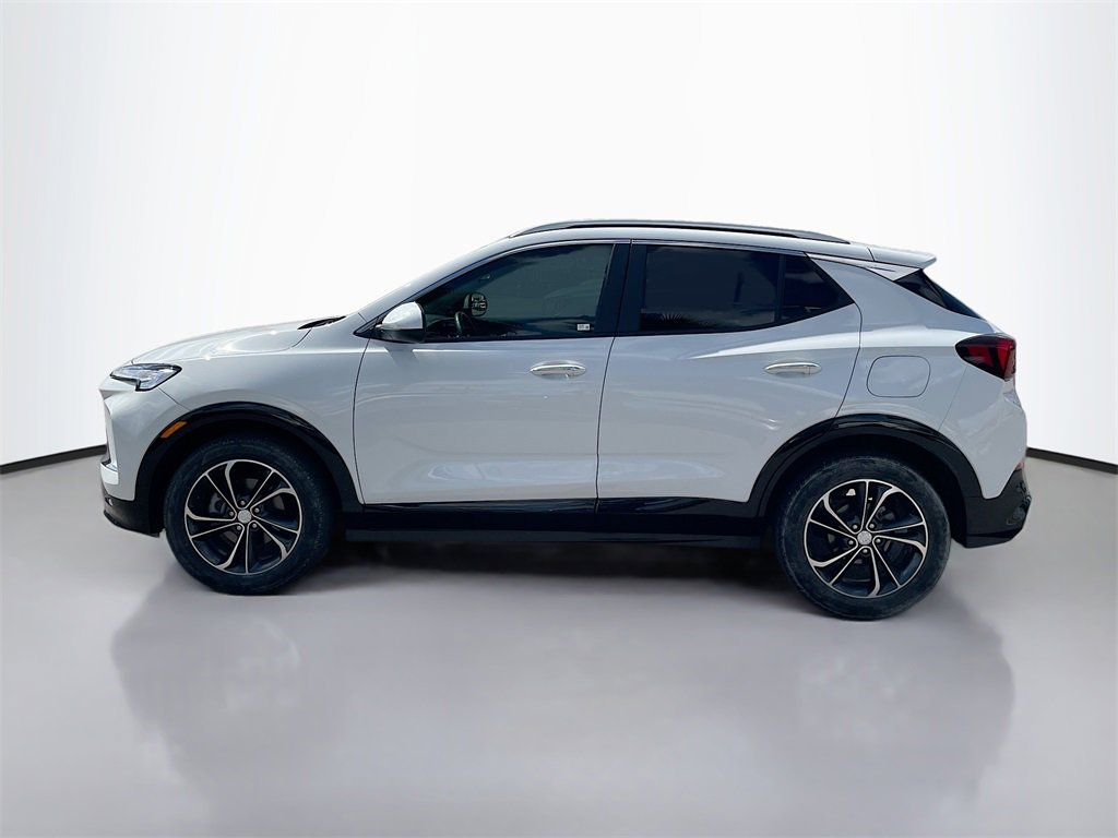 2024 Buick Encore GX Sport Touring photo 4