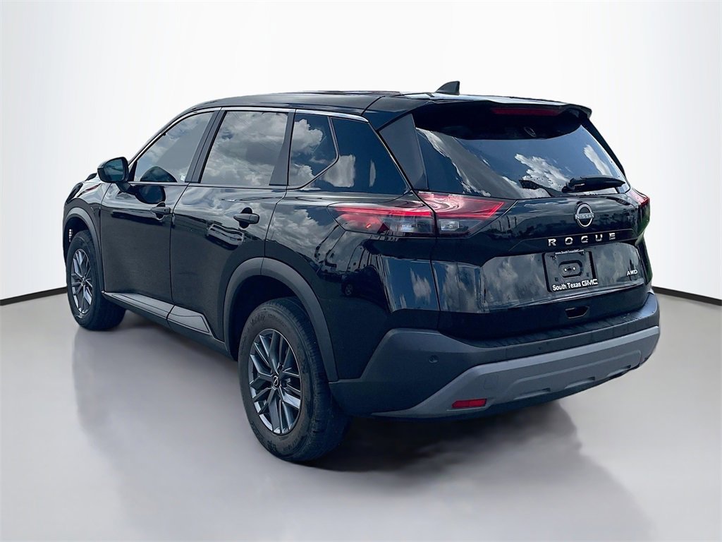 2023 Nissan Rogue S photo 4
