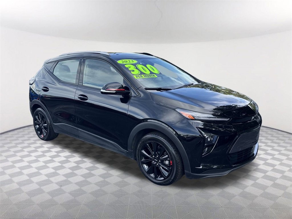 2023 Chevrolet Bolt EUV photo 3