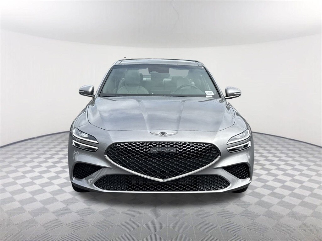 2025 Genesis G70 2.5T Sport Prestige photo 3