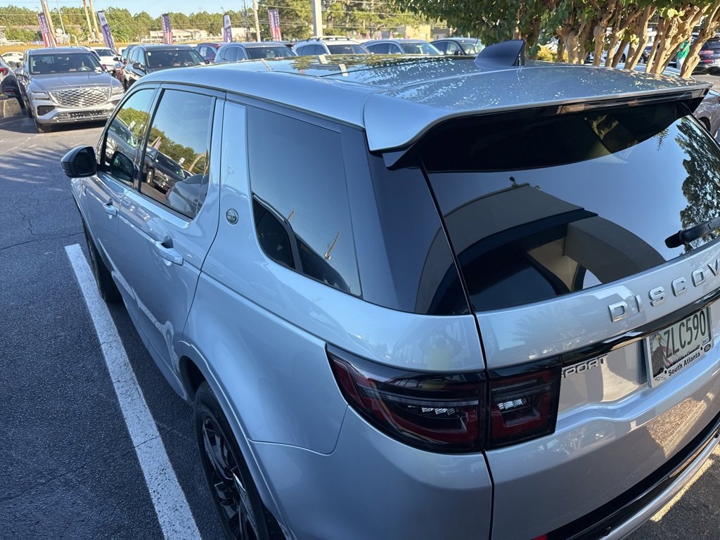 2024 Land Rover Discovery Sport S photo 3
