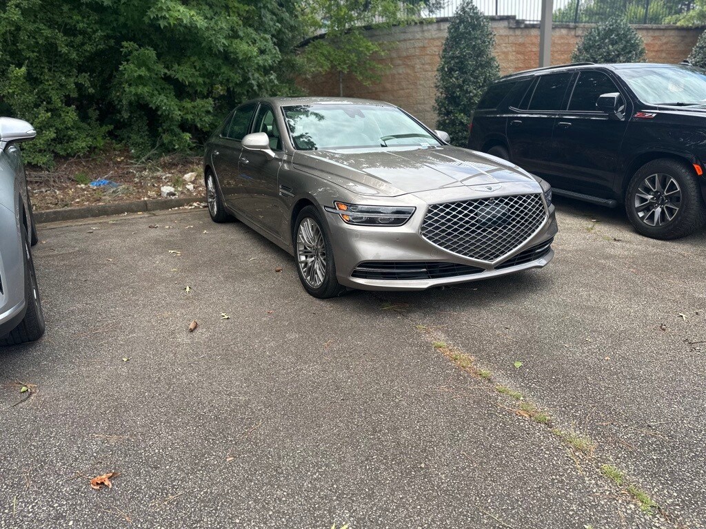 2022 Genesis G90 5.0 Ultimate photo 2