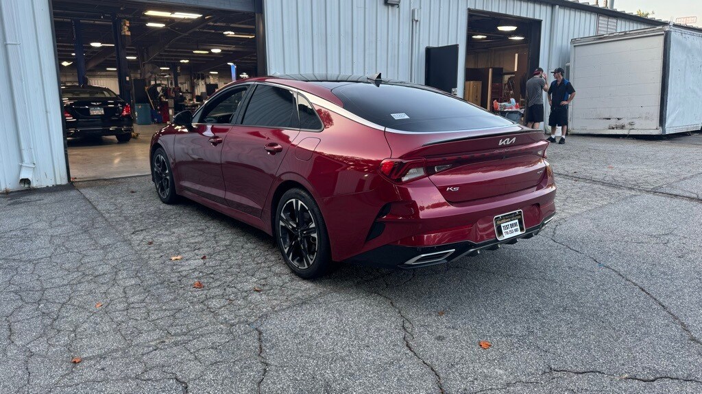 2022 Kia K5 GT-Line photo 3