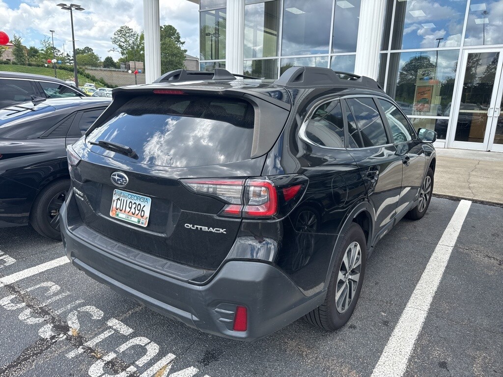 2022 Subaru Outback Premium photo 3