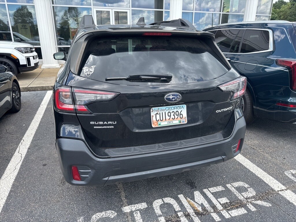 2022 Subaru Outback Premium photo 2