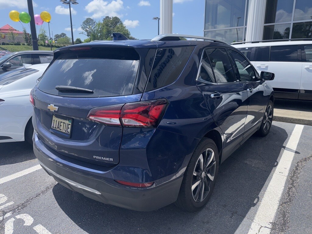 2023 Chevrolet Equinox Premier photo 3
