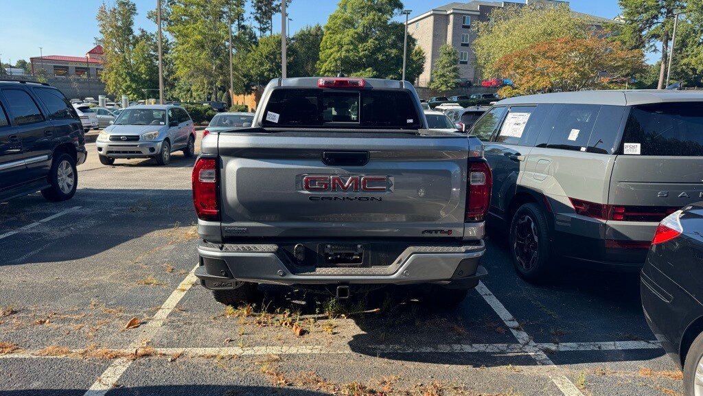 2023 Gmc Canyon AT4 photo 3