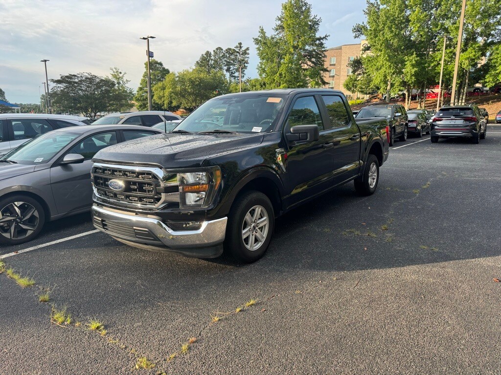 2023 Ford F-150 XLT photo 2
