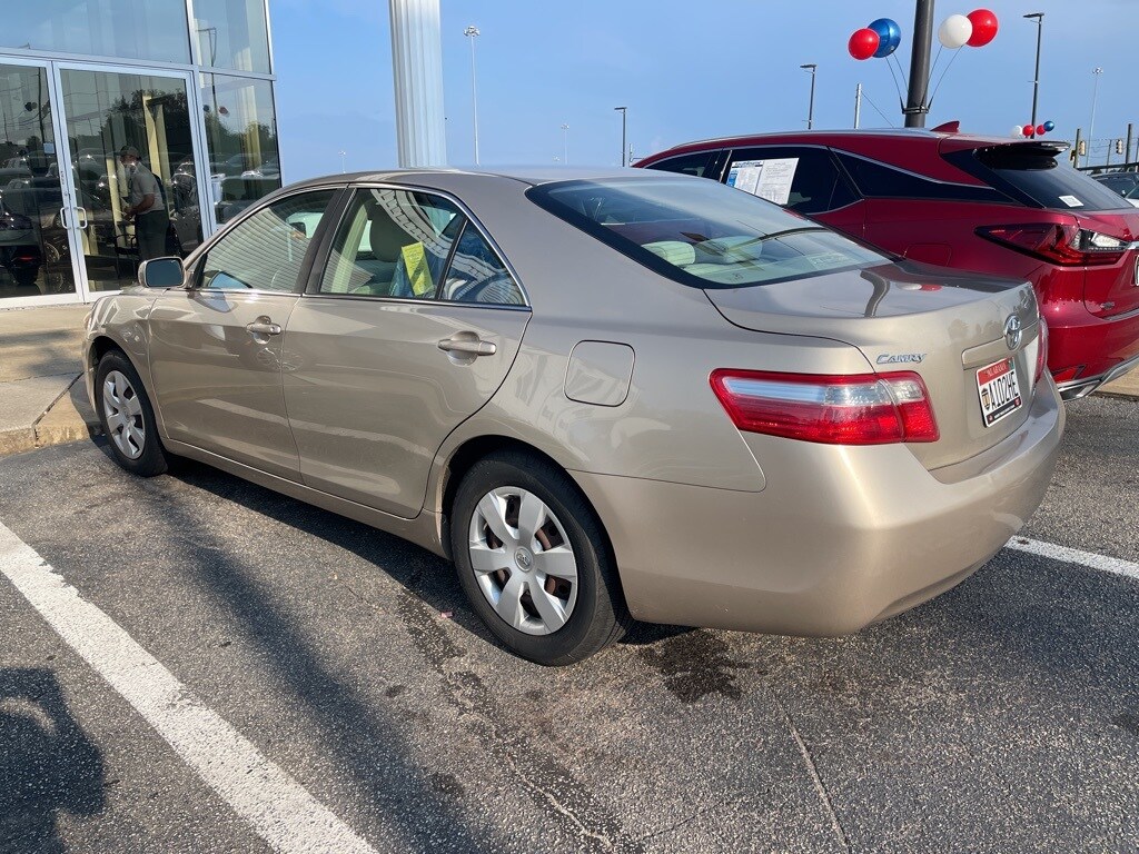 2007 Toyota Camry LE photo 4
