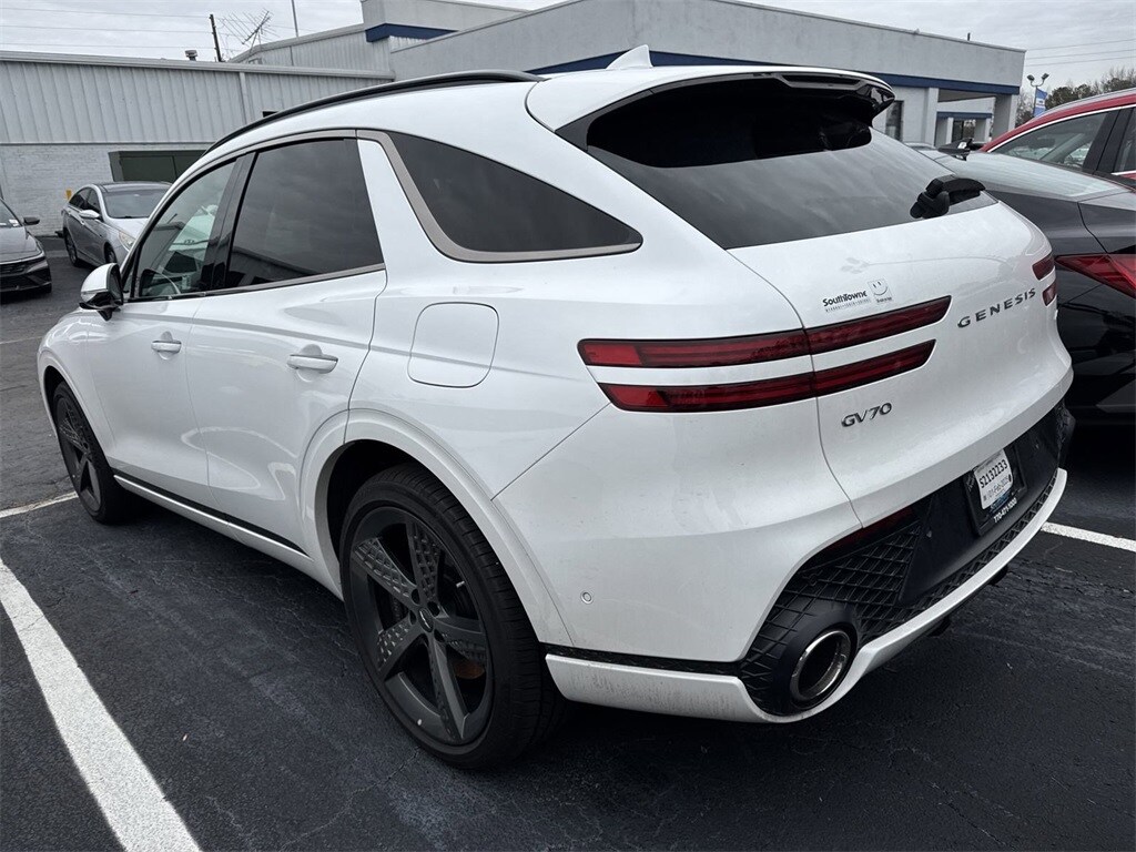 2024 Genesis GV70 3.5T Sport Advanced photo 2