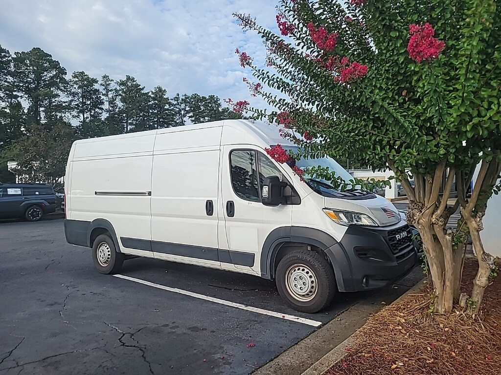 2024 Ram ProMaster 3500 Cargo Van photo 2