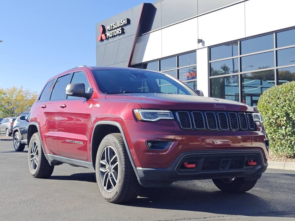 2019 Jeep Grand Cherokee Trailhawk's photo