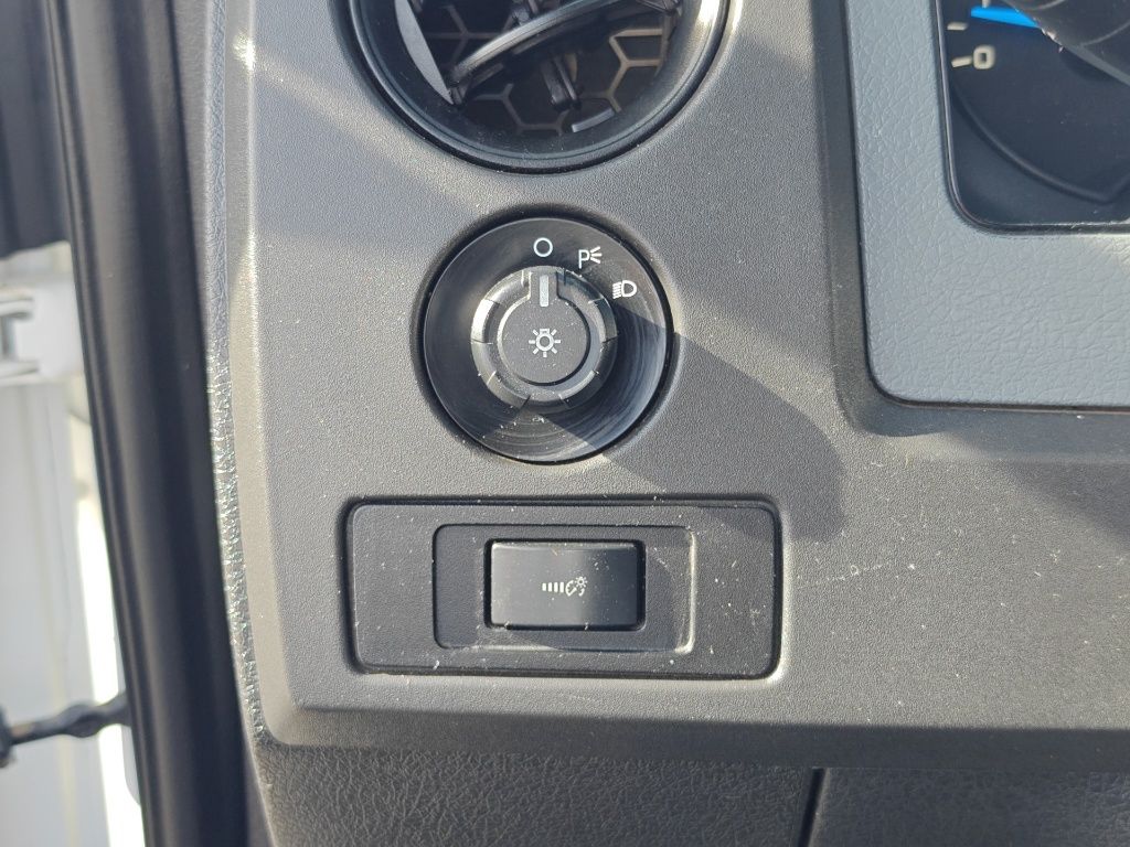 2013 Ford F-150 XL - Photo 16