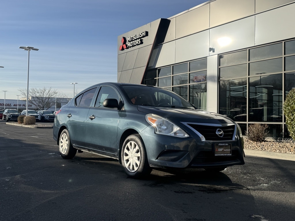 2015 Nissan Versa Sedan S Plus