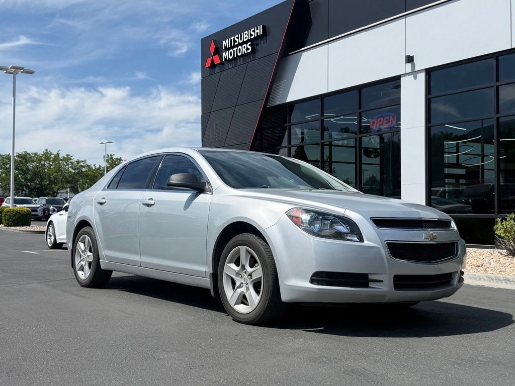 2010 Chevrolet Malibu 1LS's photo