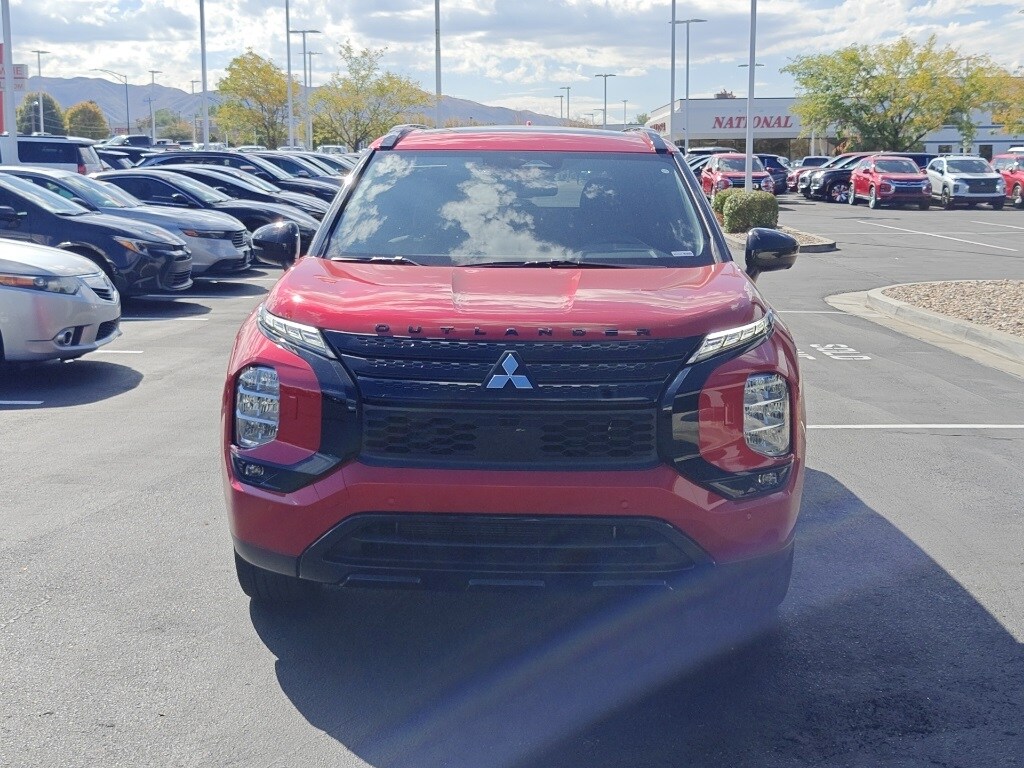 2025 Mitsubishi Outlander PHEV SEL photo 2