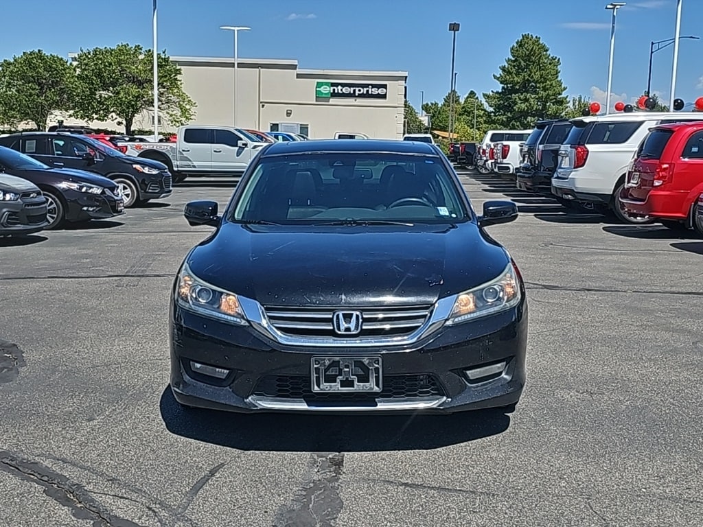 Used 2015 Honda Accord EX-L with VIN 1HGCR2F88FA163107 for sale in Sandy, UT