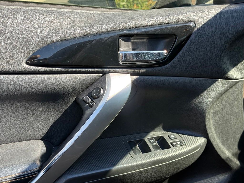 2019 Mitsubishi Eclipse Cross SEL - Photo 9