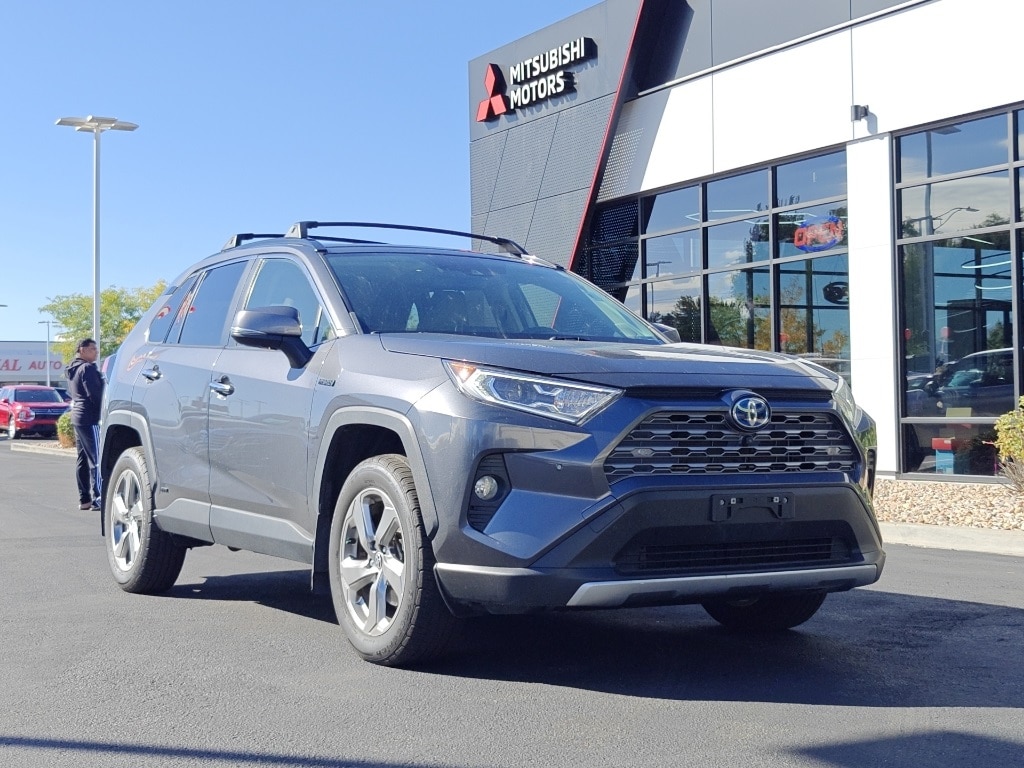 2020 Toyota RAV4 Limited's photo