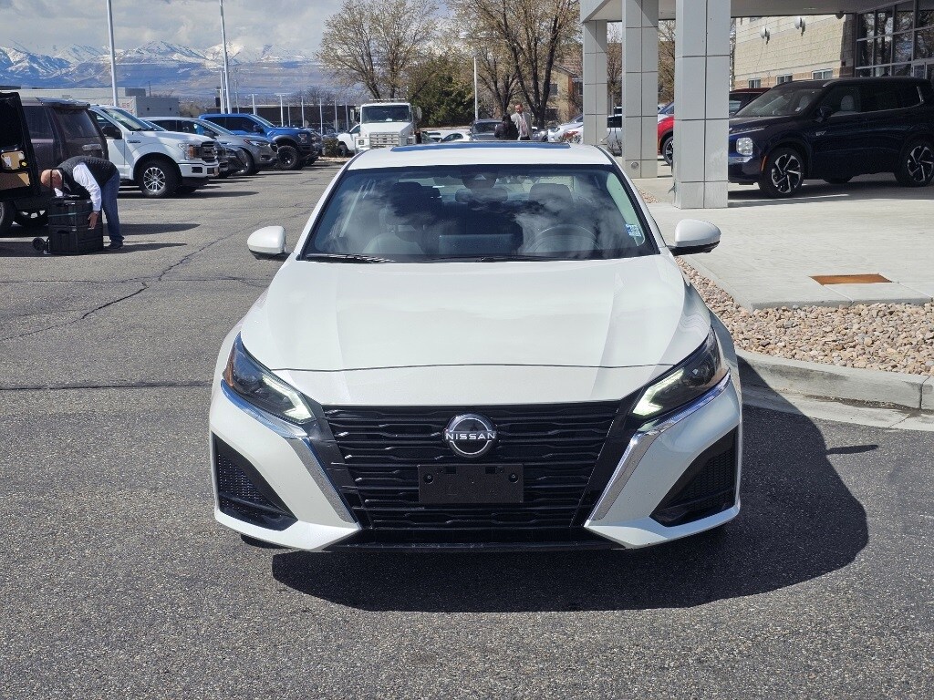 Used 2023 Nissan Altima SL with VIN 1N4BL4EV8PN337658 for sale in Sandy, UT