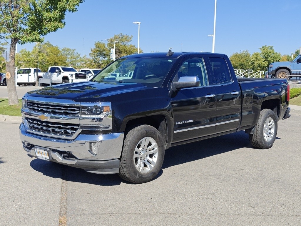 2018 Chevrolet Silverado 1500 LTZ photo 3