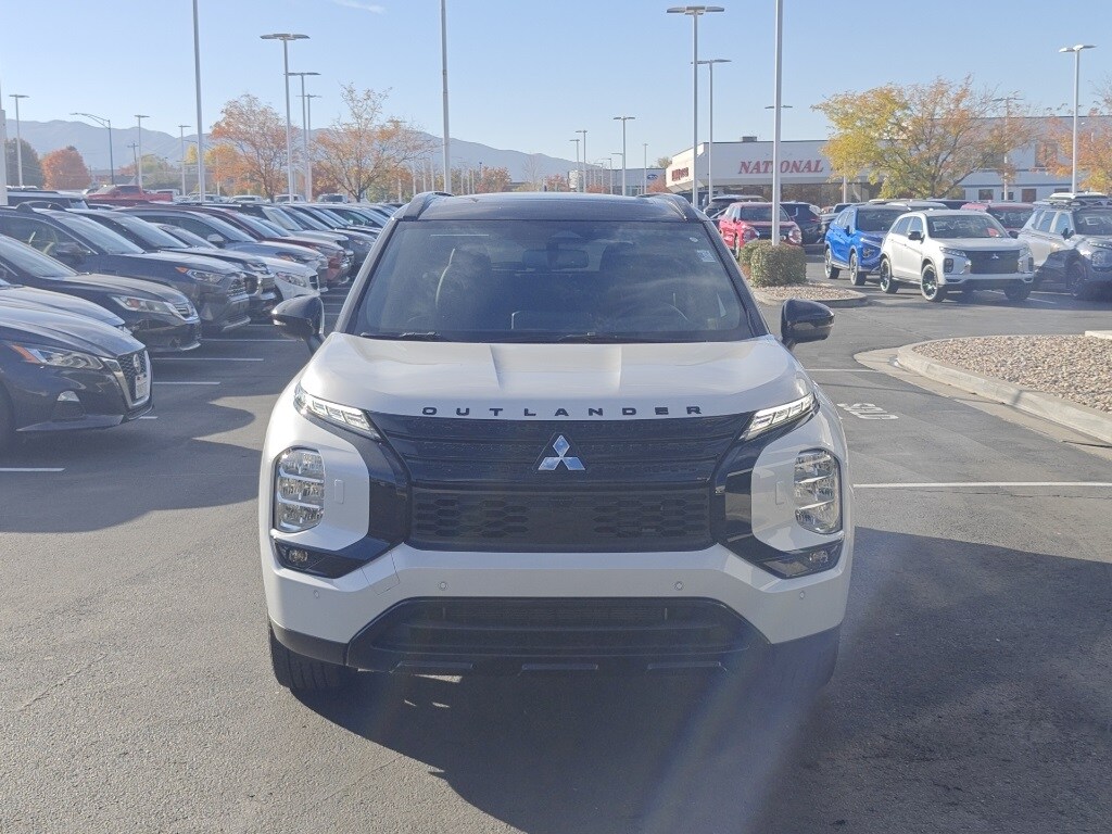 New 2025 Mitsubishi Outlander PHEV SEL SUV