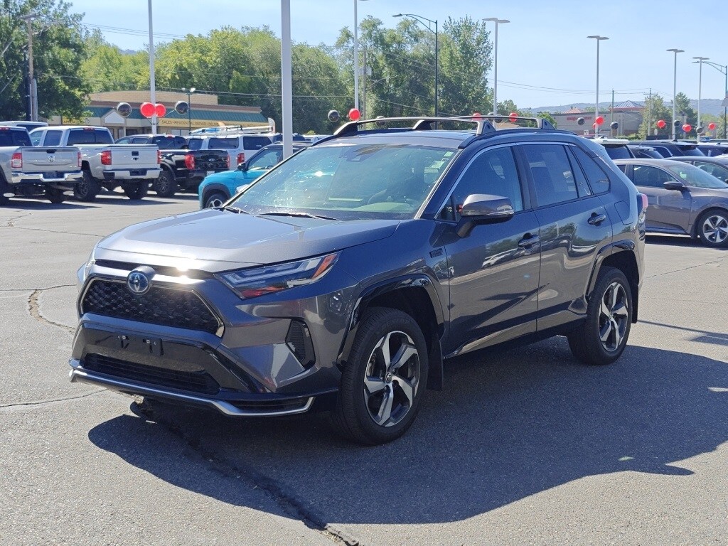 2023 Toyota RAV4 Prime SE photo 2