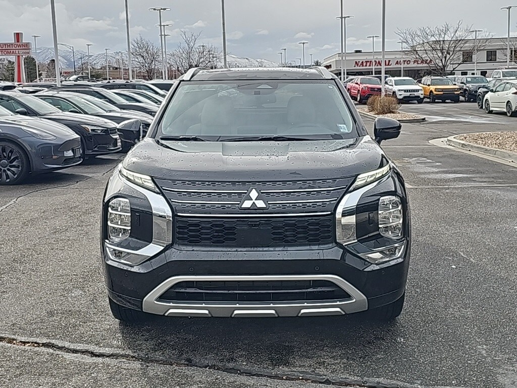 2025 Mitsubishi Outlander PHEV SEL photo 2