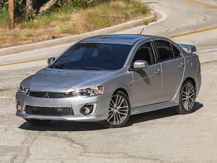 2017 Mitsubishi Lancer ES Sedan 2017 Mitsubishi Lancer ES Sedan