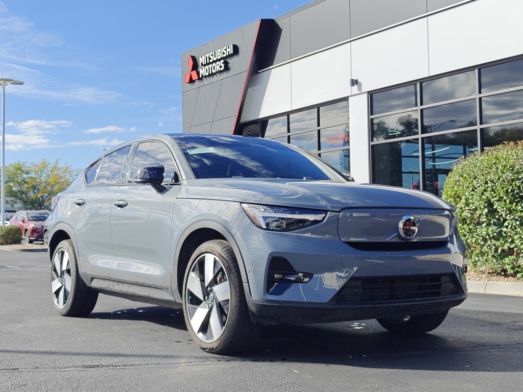 2023 Volvo C40 Ultimate's photo