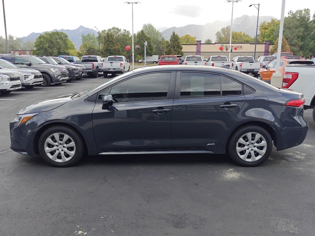 2023 Toyota Corolla Hybrid LE photo 4