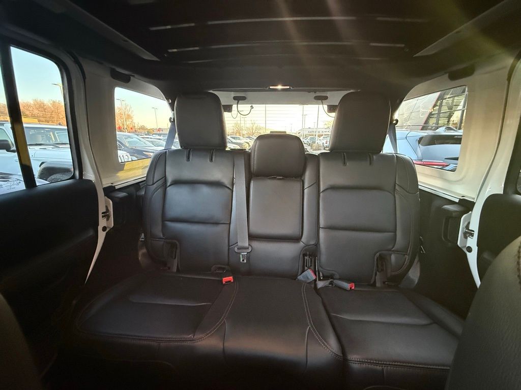 2023 Jeep Wrangler 4-Door Rubicon 392 - Photo 19
