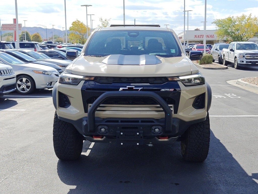 2023 Chevrolet Colorado ZR2 photo 2