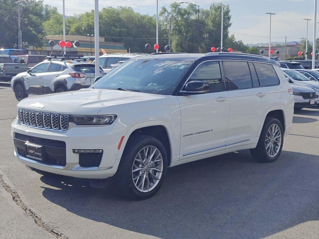 2023 Jeep Grand Cherokee L Summit photo 2