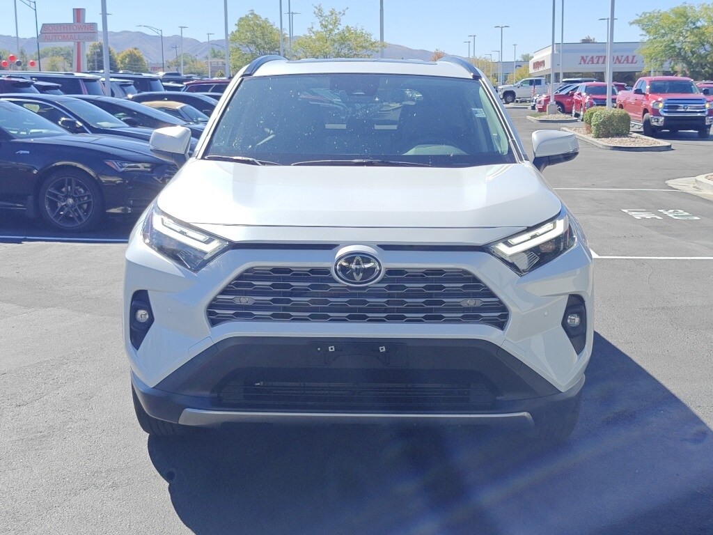 2025 Toyota RAV4 Hybrid Limited photo 2