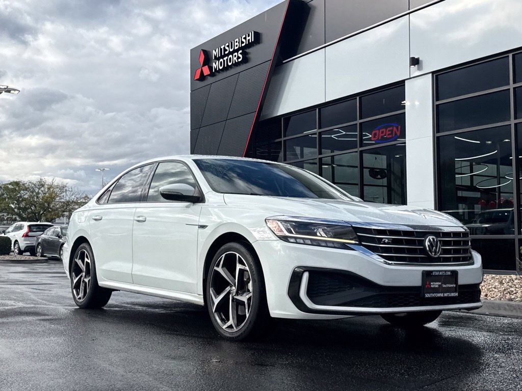2021 Volkswagen Passat 2.0T R-Line Sedan
