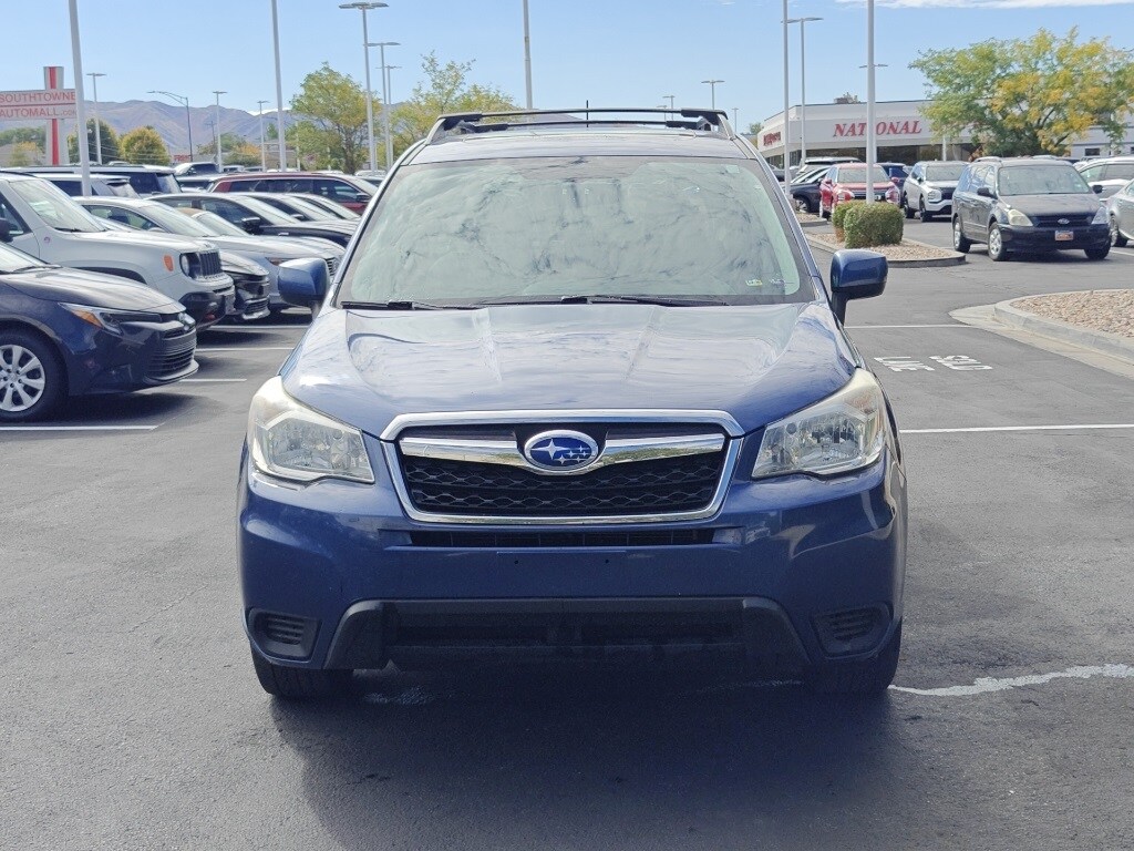 2014 Subaru Forester 2.5i Premium photo 2