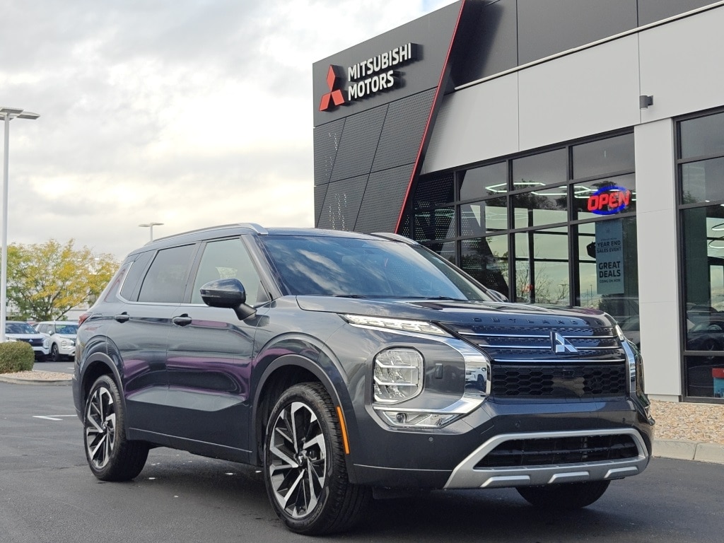 2024 Mitsubishi Outlander