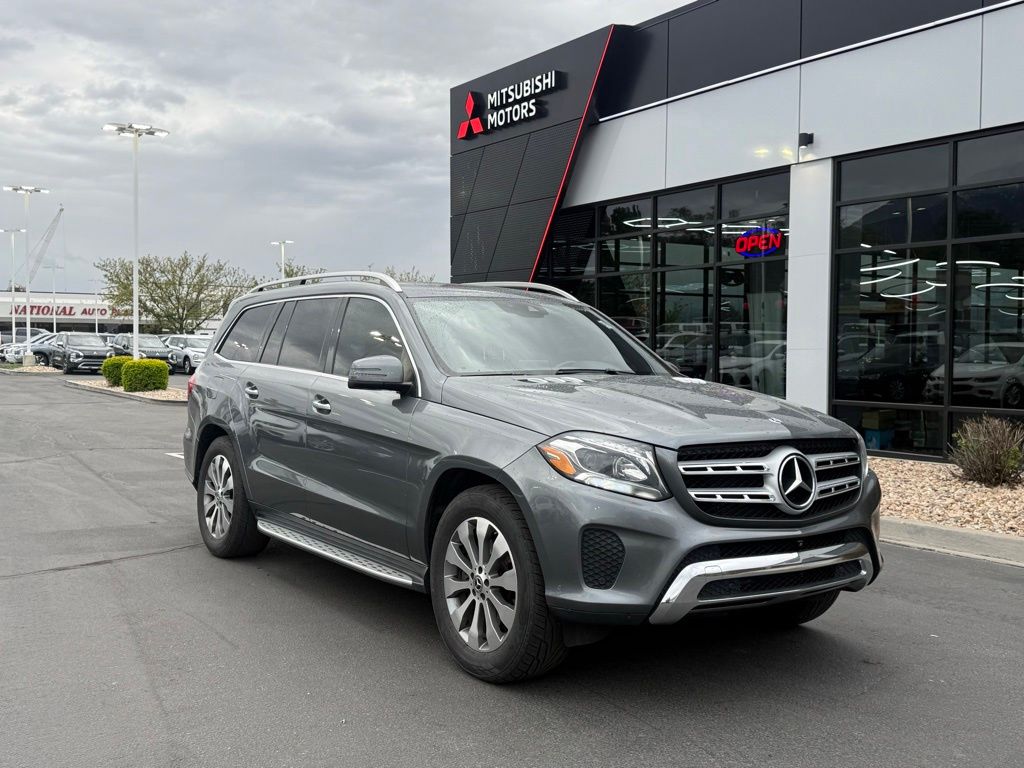 2019 Mercedes-Benz GLS GLS450's photo
