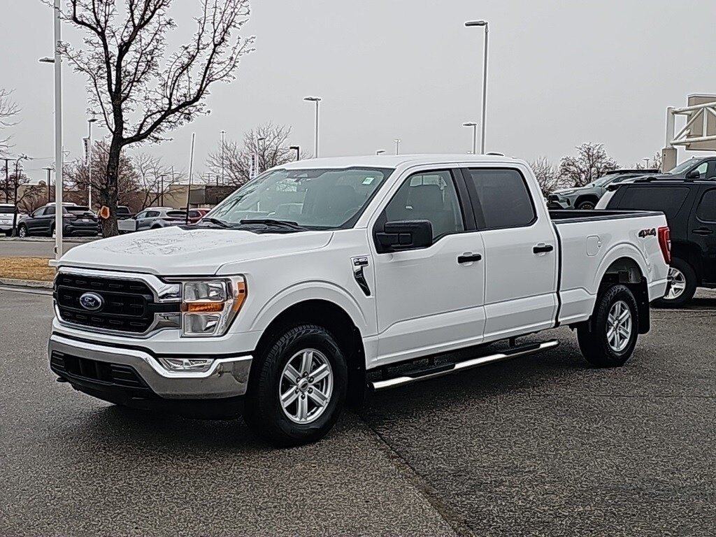 2022 Ford F-150 XLT photo 2